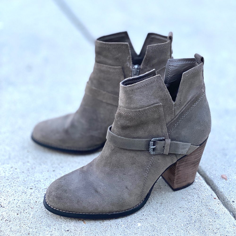 IVANKA trump FRANKLY ankle boots booties khaki green suede leather chunky heels - Picture 13 of 13